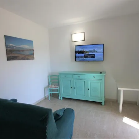 Apartment Shr Badesi
